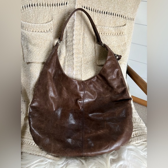 Hobo International Camel Brown Soft Leather Boho Shoulder Bag Purse w Silver Hdw - Picture 6 of 9